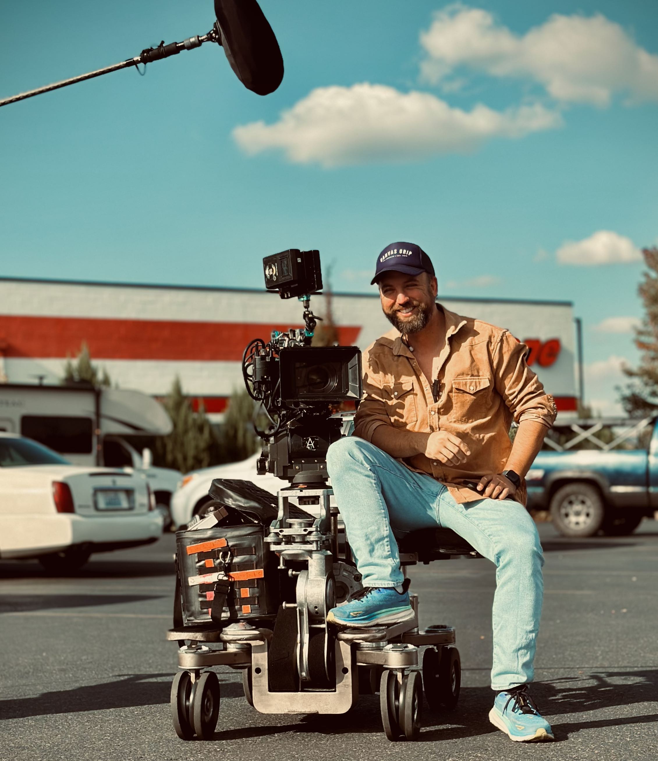 Brandon Ruiz headshot